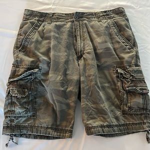 Men’s Union Bay Cargo Shorts